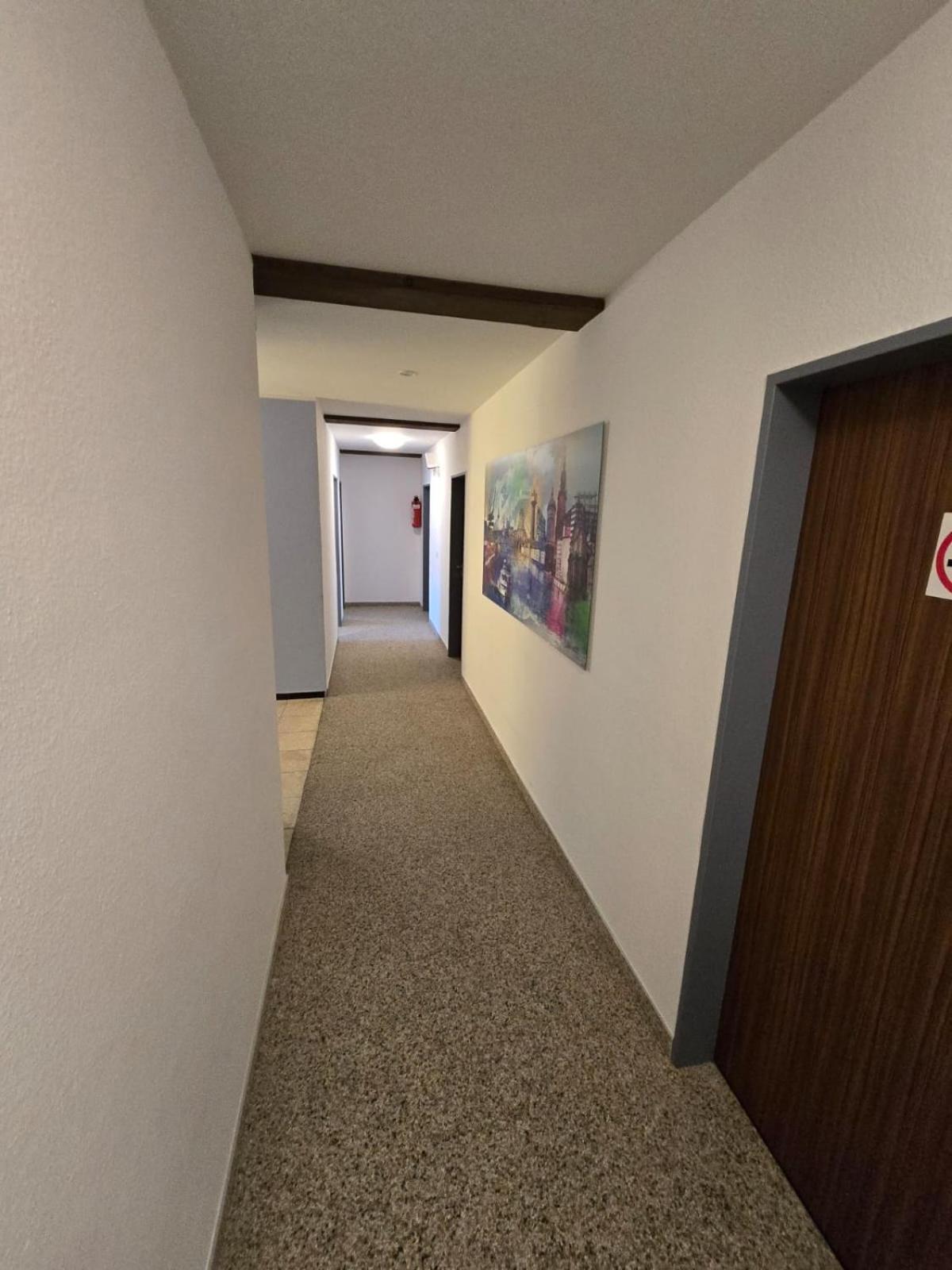 Doppel- oder Zweibettzimmer